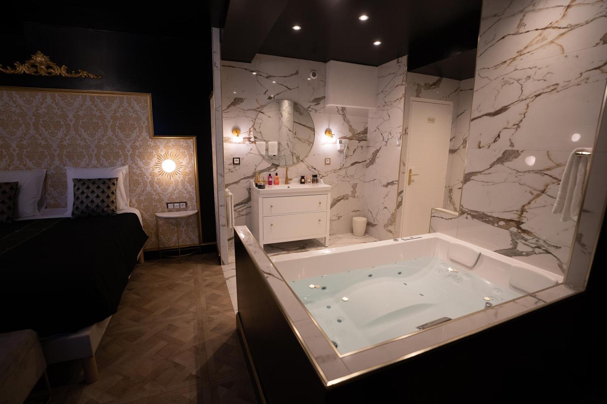 Appartement D'Exception Avec Jacuzzi วิลฟร็องช์-ซูร์-โซน ภายนอก รูปภาพ