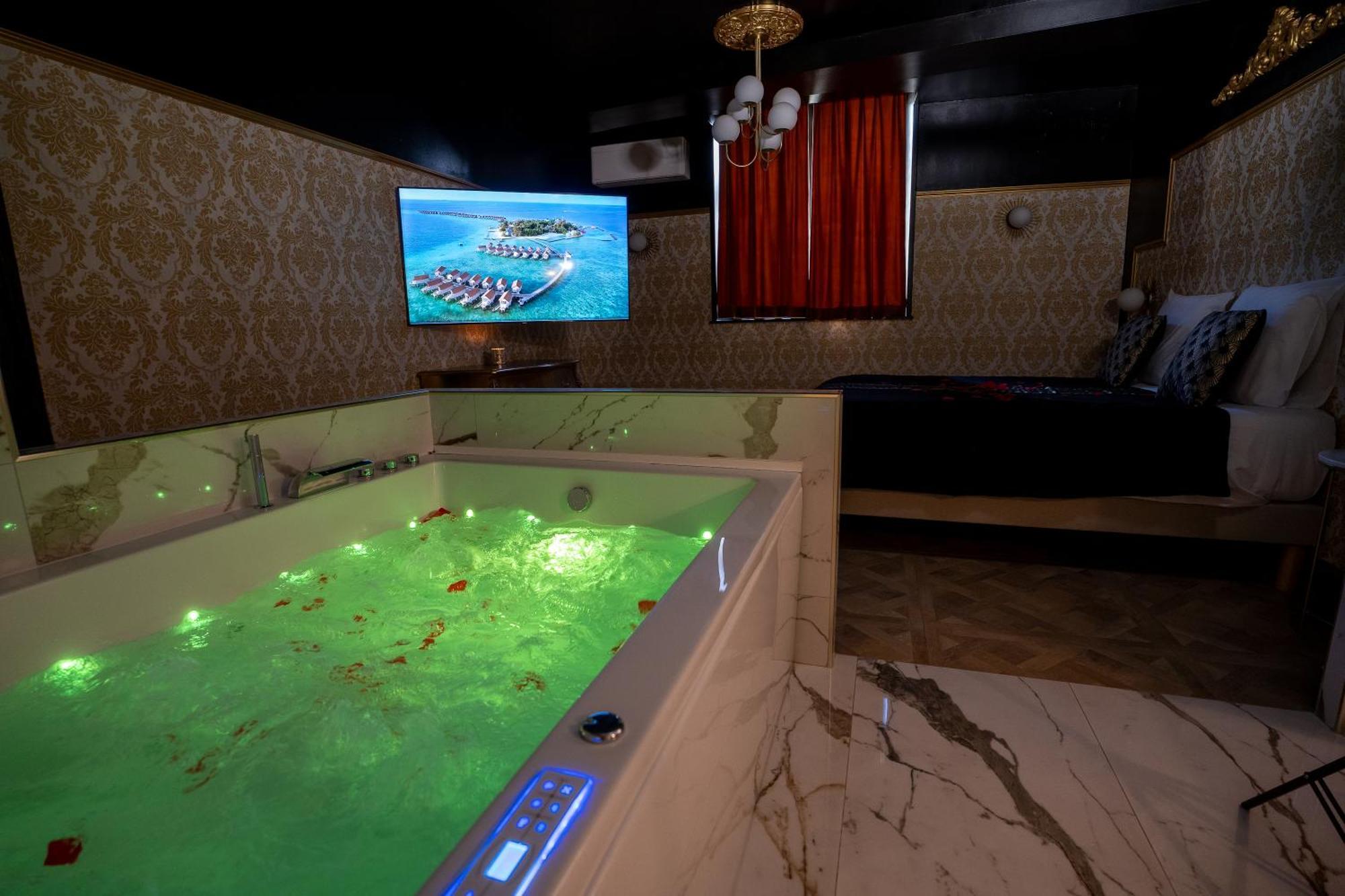 Appartement D'Exception Avec Jacuzzi วิลฟร็องช์-ซูร์-โซน ภายนอก รูปภาพ